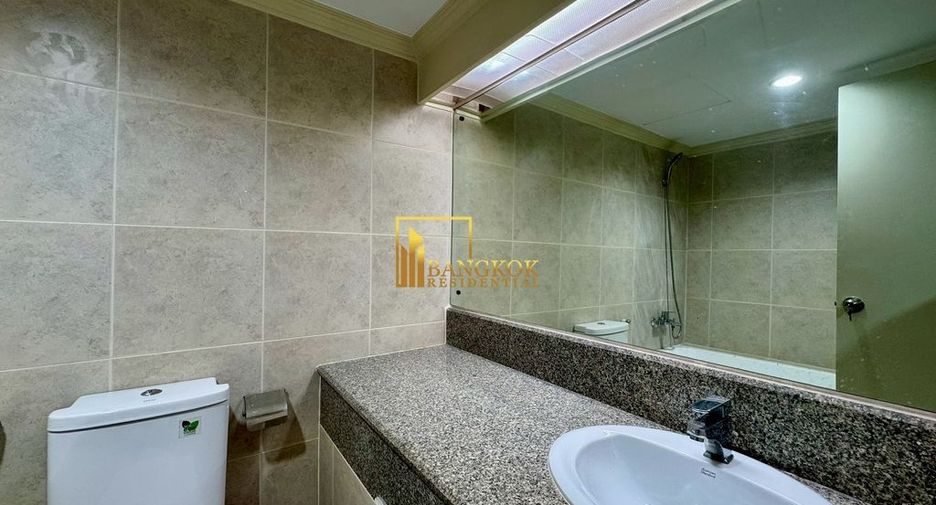 Condo en alquiler de 2 habitaciones en Khlong Toei, Bangkok