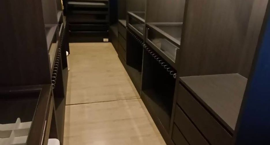 For sale 3 bedrooms house in Yan Nawa, Bangkok