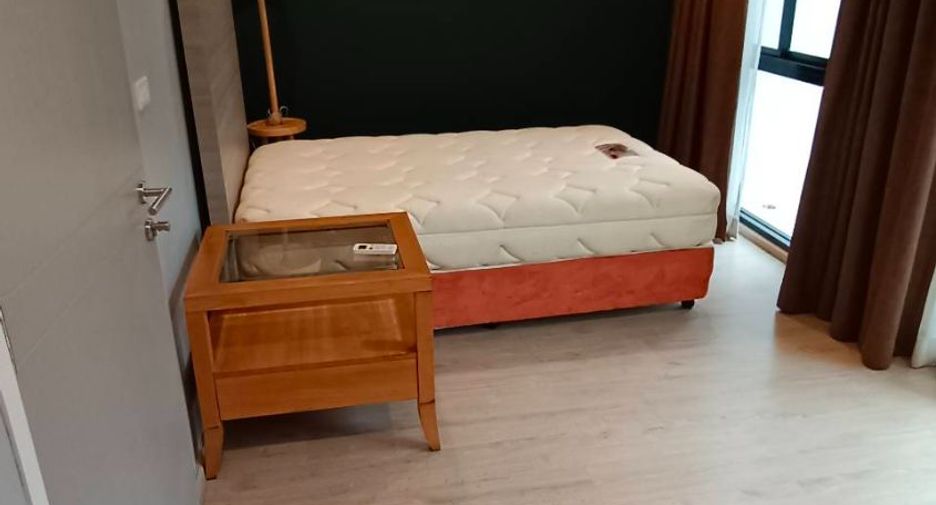 For sale 3 bedrooms house in Yan Nawa, Bangkok