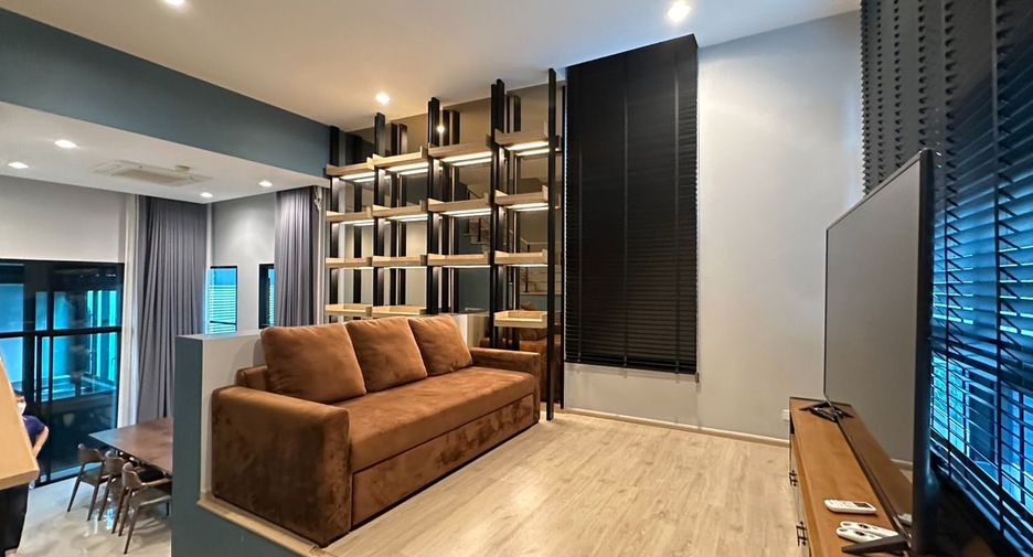 For sale 3 bedrooms house in Yan Nawa, Bangkok