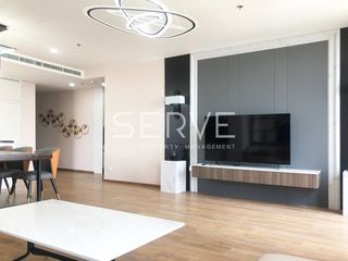 For rent 3 bed condo in Watthana, Bangkok