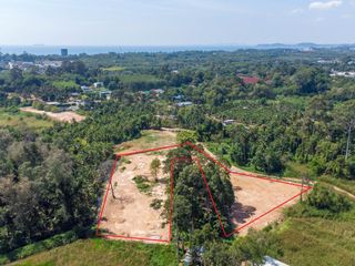 出售 土地 在 Klaeng, Rayong