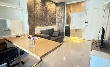 For rent and for sale 2 bed condo in Huai Khwang, Bangkok