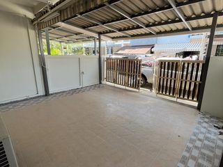 For rent 3 bed townhouse in Mueang Samut Prakan, Samut Prakan