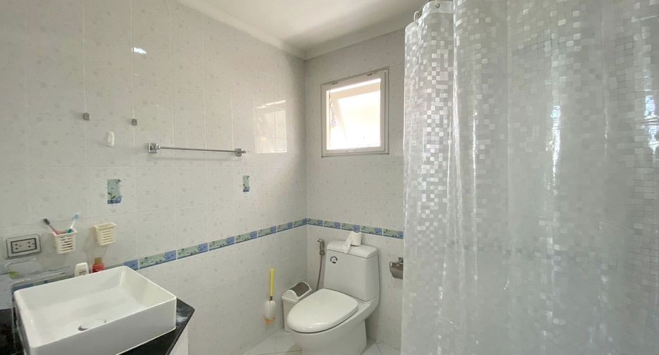 For rent 3 bedrooms house in San Sai, Chiang Mai