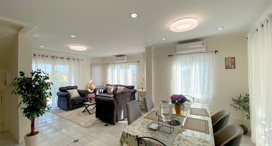 For rent 3 bedrooms house in San Sai, Chiang Mai