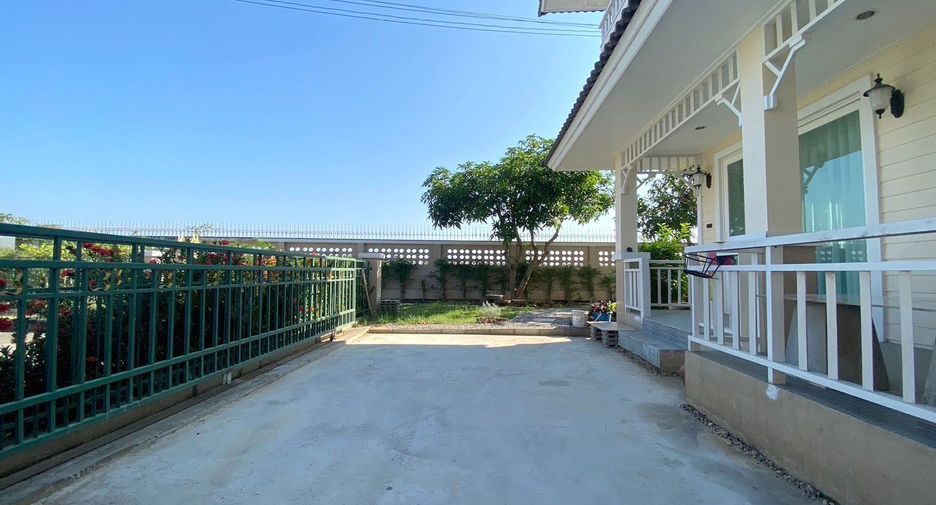 For rent 3 bedrooms house in San Sai, Chiang Mai