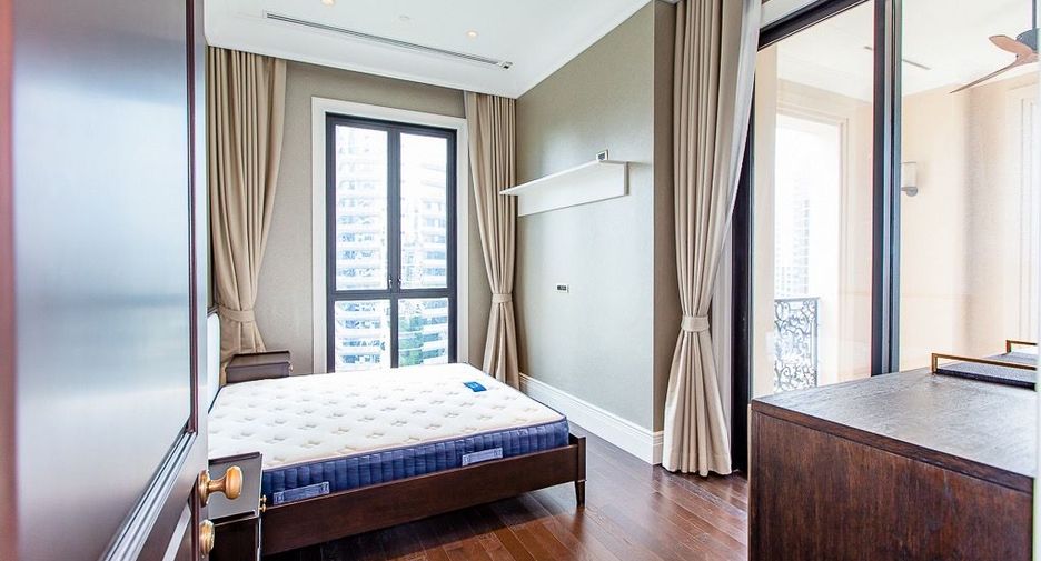 Condo en alquiler de 2 habitaciones en Pathum Wan, Bangkok