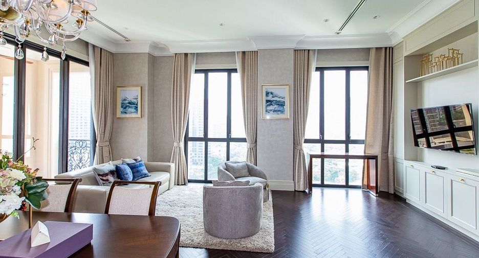 Condo en alquiler de 2 habitaciones en Pathum Wan, Bangkok