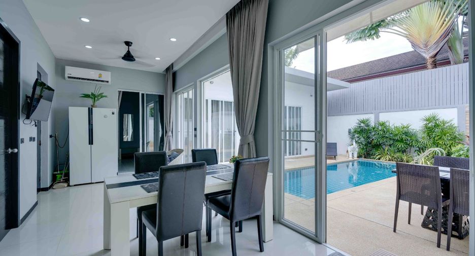 For sale 3 bedrooms villa in Mueang Phuket, Phuket
