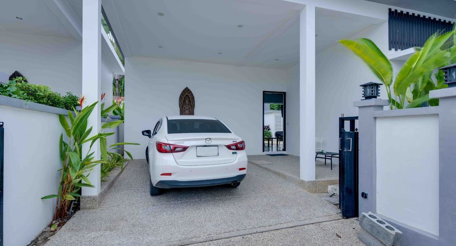 For sale 3 bedrooms villa in Mueang Phuket, Phuket