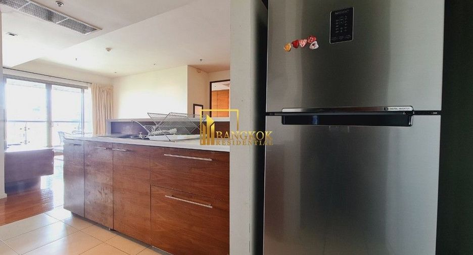 For rent 2 bedrooms condo in Khlong Toei, Bangkok