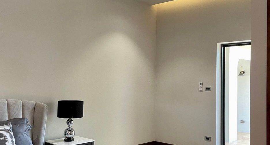 Haus zur Miete und zum Kauf mit 4 Zimmer in Mueang Chiang Mai, Chiang Mai