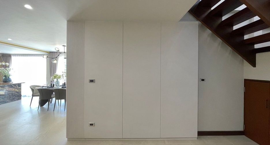Haus zur Miete und zum Kauf mit 4 Zimmer in Mueang Chiang Mai, Chiang Mai