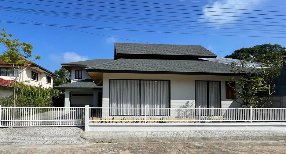Haus zur Miete und zum Kauf mit 4 Zimmer in Mueang Chiang Mai, Chiang Mai
