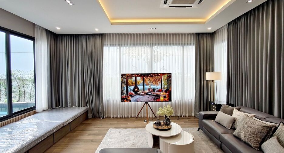 For sale 4 bedrooms house in Hang Dong, Chiang Mai