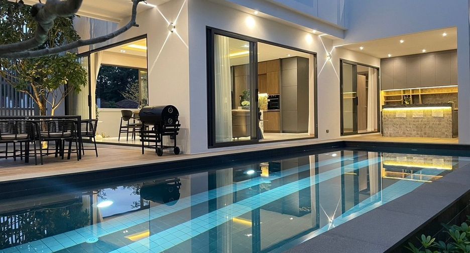 For sale 4 bedrooms house in Hang Dong, Chiang Mai