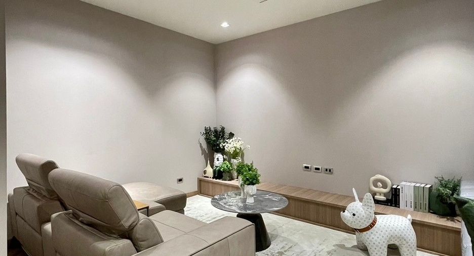 For sale 4 bedrooms house in Hang Dong, Chiang Mai