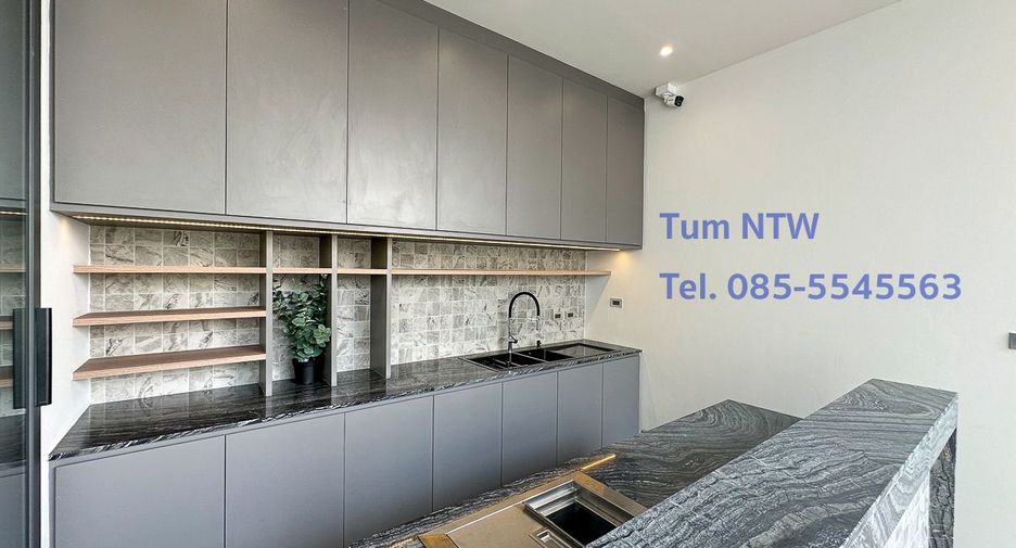 For sale 4 bedrooms house in Hang Dong, Chiang Mai