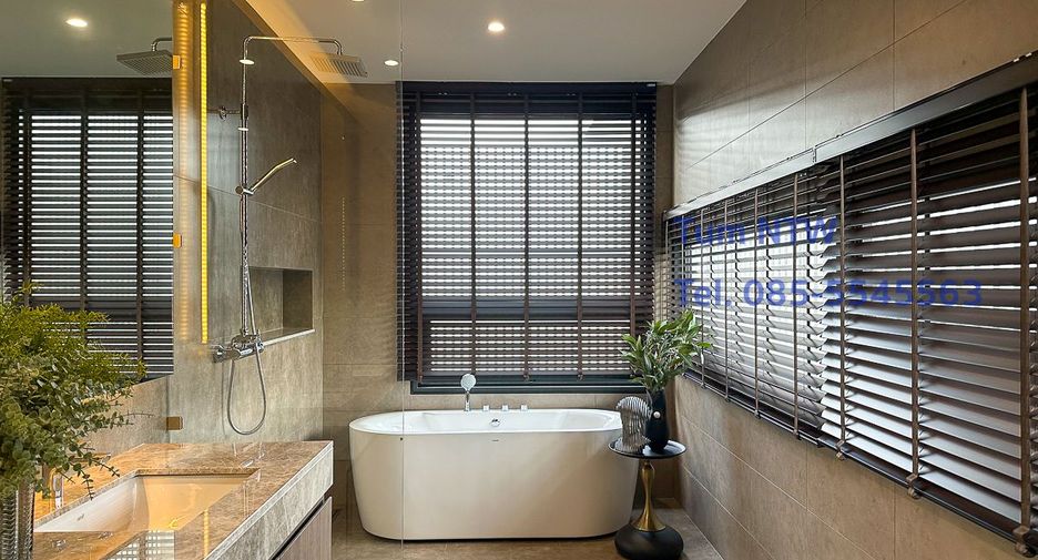 For sale 4 bedrooms house in Hang Dong, Chiang Mai