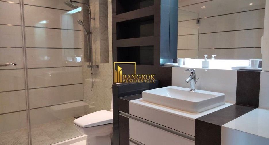For rent 4 bedrooms condo in Khlong Toei, Bangkok