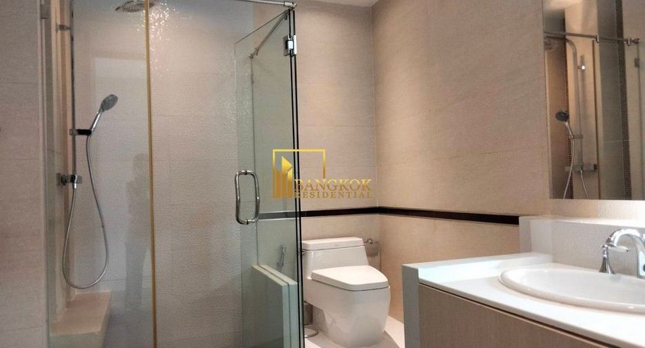 For rent 4 bedrooms condo in Khlong Toei, Bangkok