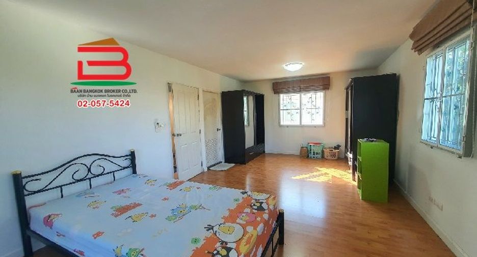 À louer et à vendre 4 chambres maison à Thanyaburi, Pathum Thani