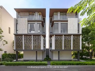 For sale 3 Beds house in Huai Khwang, Bangkok