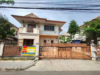 Casa en venta de estudio en Lat Krabang, Bangkok