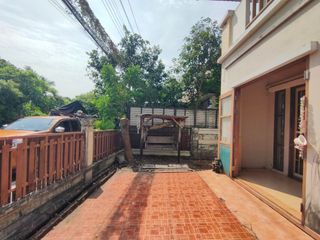 Casa en venta de estudio en Lat Krabang, Bangkok