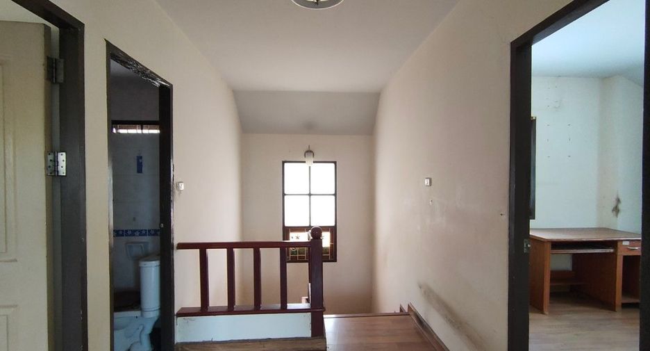Haus zum Kauf mit Studio in Lat Krabang, Bangkok