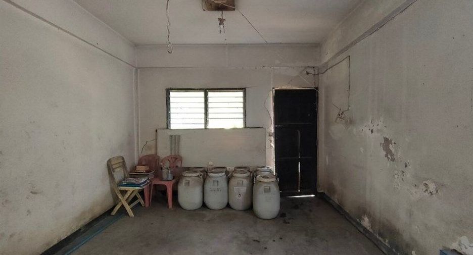 À vendre studio maison à Lat Krabang, Bangkok