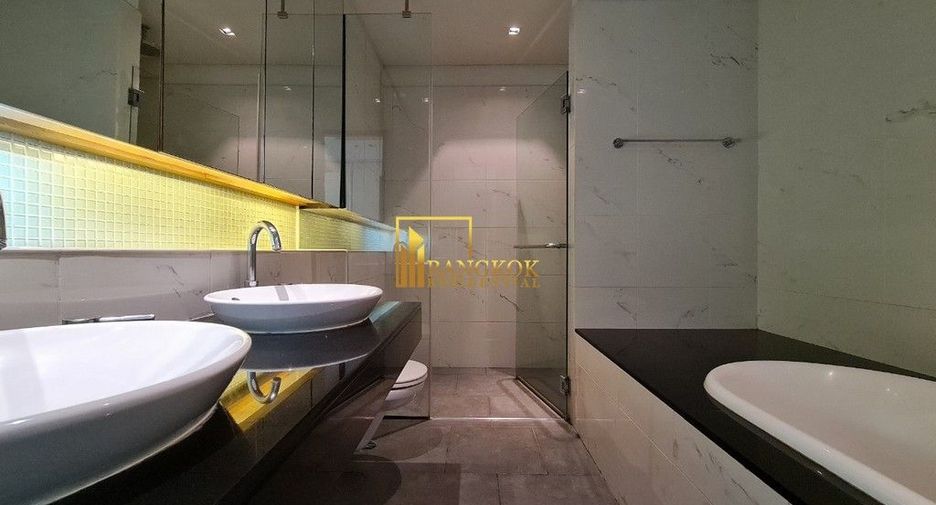 For rent 3 bedrooms condo in Khlong Toei, Bangkok