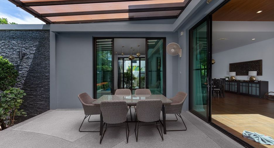 For rent 4 bed villa in Mueang Phuket, Phuket