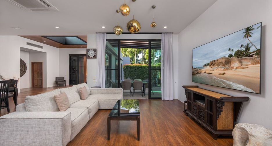 For rent 4 bed villa in Mueang Phuket, Phuket