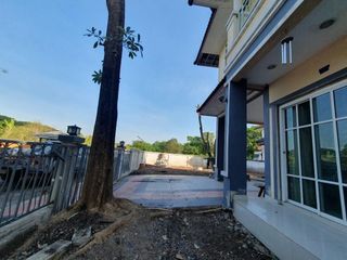 出售 公寓 独立屋 在 Nong Chok, 曼谷