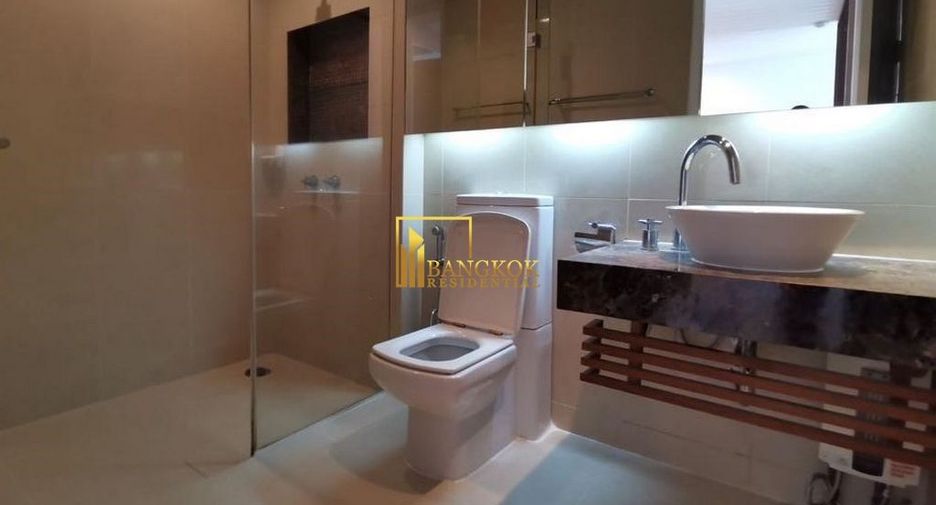 For rent 2 bedrooms condo in Sathon, Bangkok