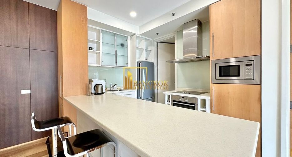 For rent 2 bedrooms condo in Sathon, Bangkok