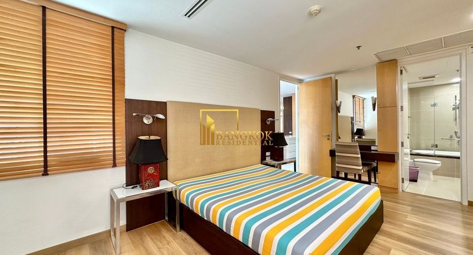 For rent 2 bedrooms condo in Sathon, Bangkok