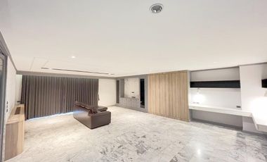 ขาย 3 ห้องนอน คอนโด ใน วัฒนา, กรุงเทพฯ