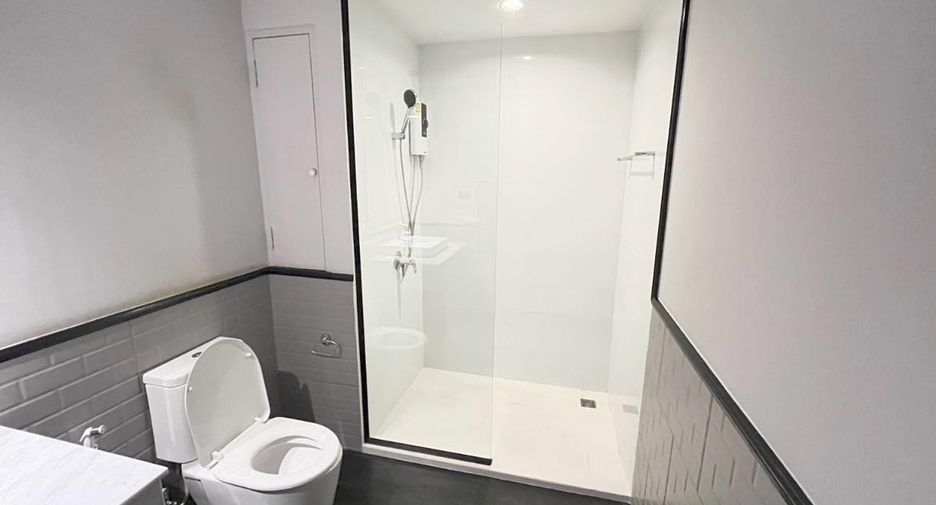 ขาย 3 ห้องนอน คอนโด ใน วัฒนา, กรุงเทพฯ