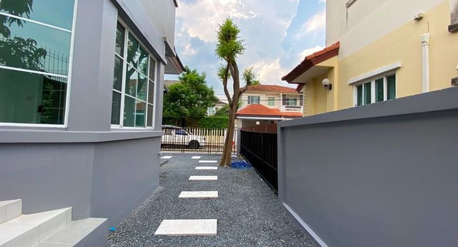 For sale studio house in Lat Krabang, Bangkok