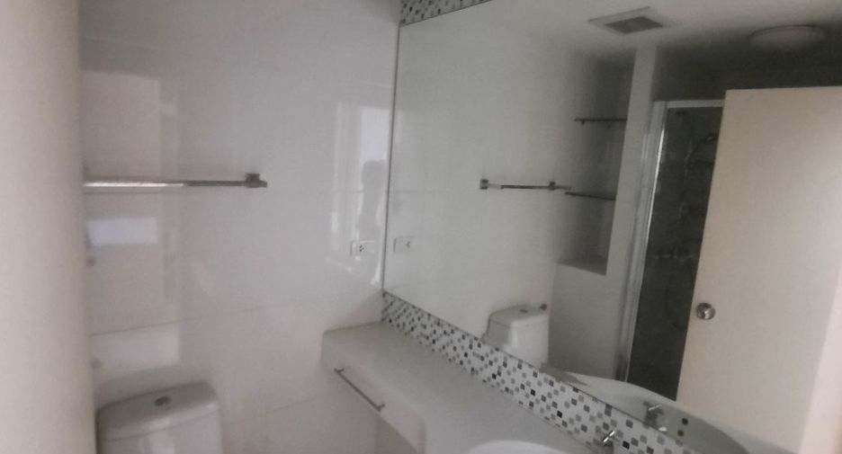 For sale studio condo in Bang Sue, Bangkok