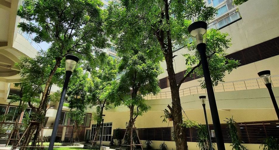 For sale studio condo in Bang Sue, Bangkok
