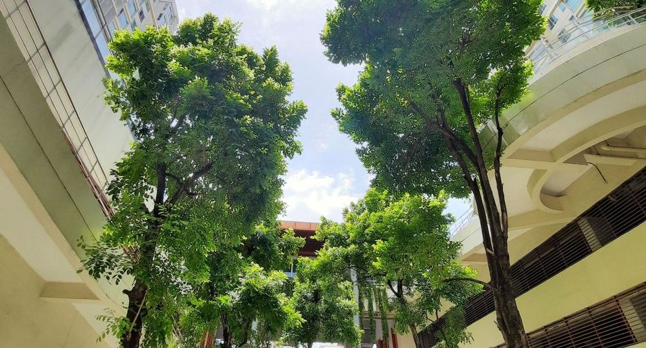 For sale studio condo in Bang Sue, Bangkok