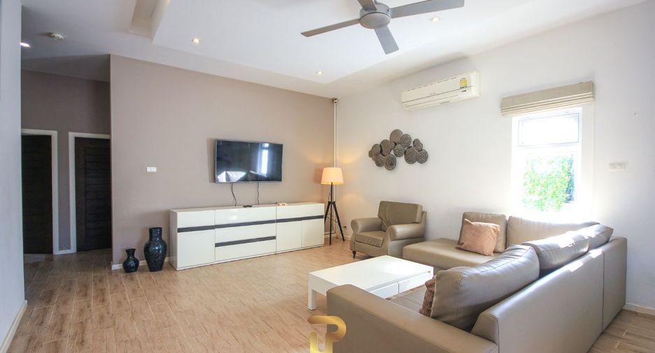 For sale 4 bedrooms villa in Hua Hin, Prachuap Khiri Khan