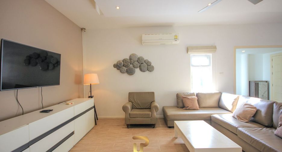 For sale 4 bedrooms villa in Hua Hin, Prachuap Khiri Khan