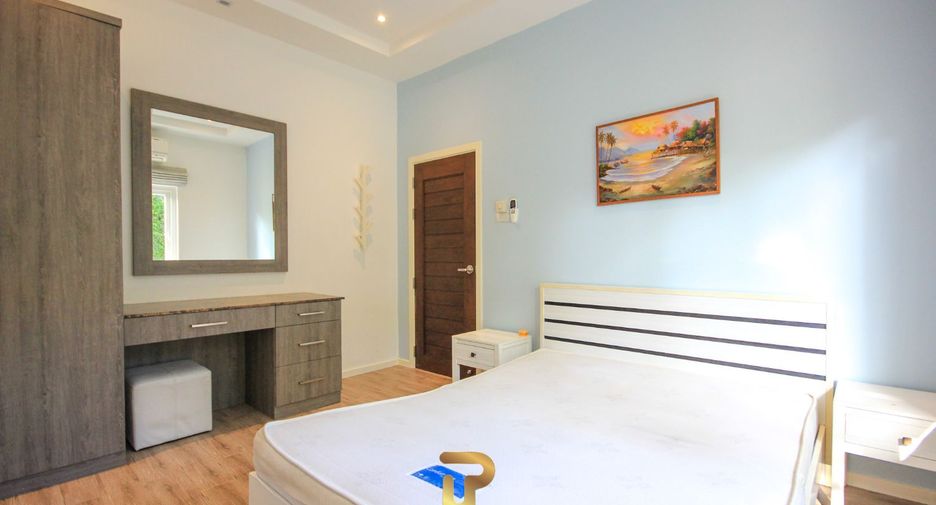 For sale 4 bedrooms villa in Hua Hin, Prachuap Khiri Khan