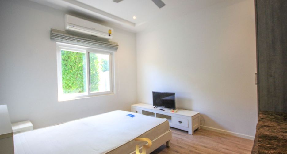 For sale 4 bedrooms villa in Hua Hin, Prachuap Khiri Khan