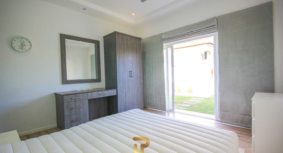 For sale 4 bedrooms villa in Hua Hin, Prachuap Khiri Khan